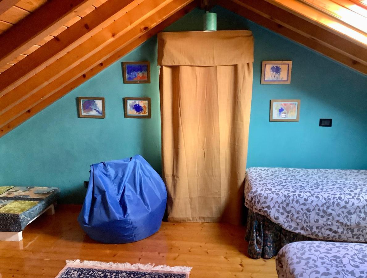 Night Galleria - Bed & Art In - The Pink House Holiday home Burano